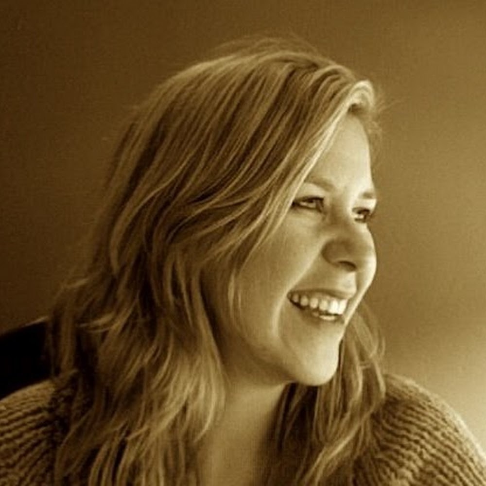 Meet your Posher, Whitney
